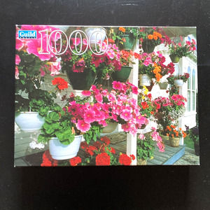 Guild new/unopened 1000 piece vintage puzzle - pink flowers